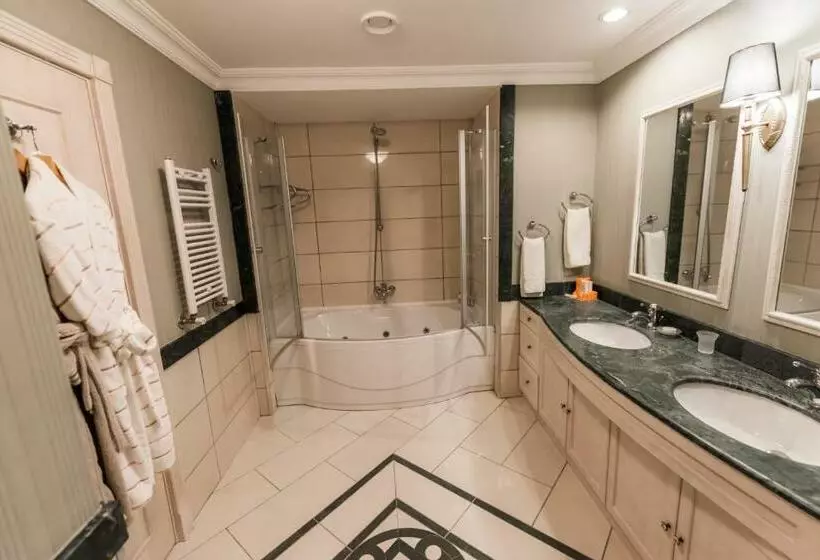 Deluxe Suite, Karinna Hotel Convention Center & Spa Full Board Plus
