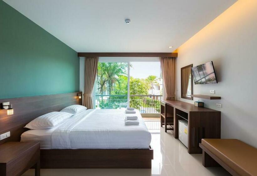 חדר דלוקס נוף בריכה, Parida Resort