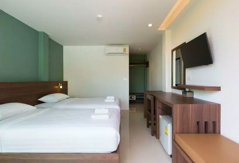プールの見えるデラックスルーム, Parida Resort