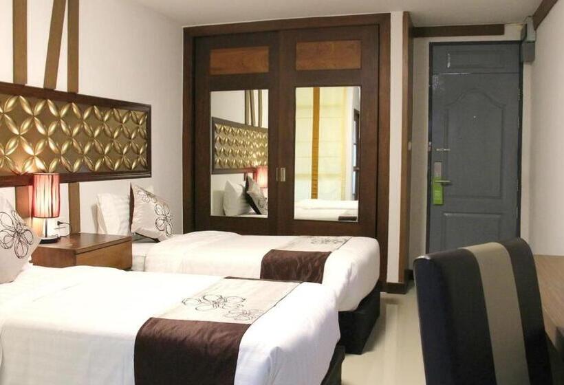 غرفة سوبيريور مزوَّدة بتراس, ลีลาวดี รามอินทรา Leelawadee Resotel Raminthra 23