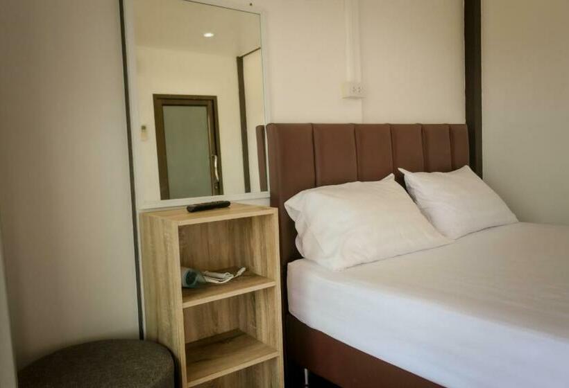 Номер Стандарт, Neenlawat Riverside