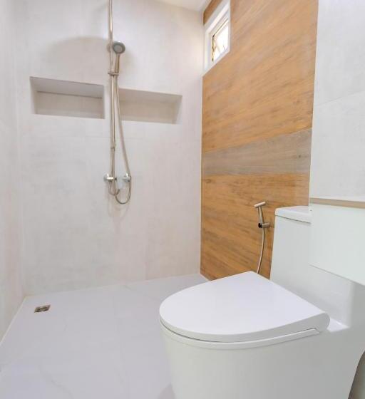 Номер Стандарт Вид на Сад, Neenlawat Riverside