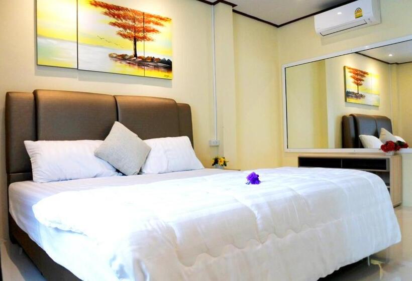 Люкс Вид на Сад, Neenlawat Riverside