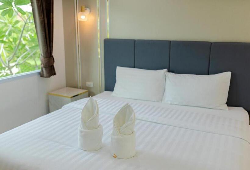 Номер Стандарт Вид на Сад, Neenlawat Riverside