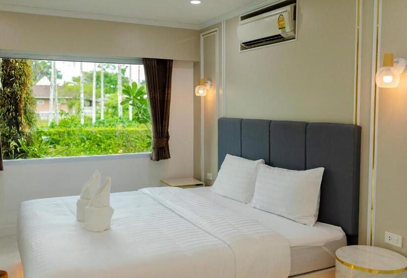 Номер Стандарт Вид на Сад, Neenlawat Riverside