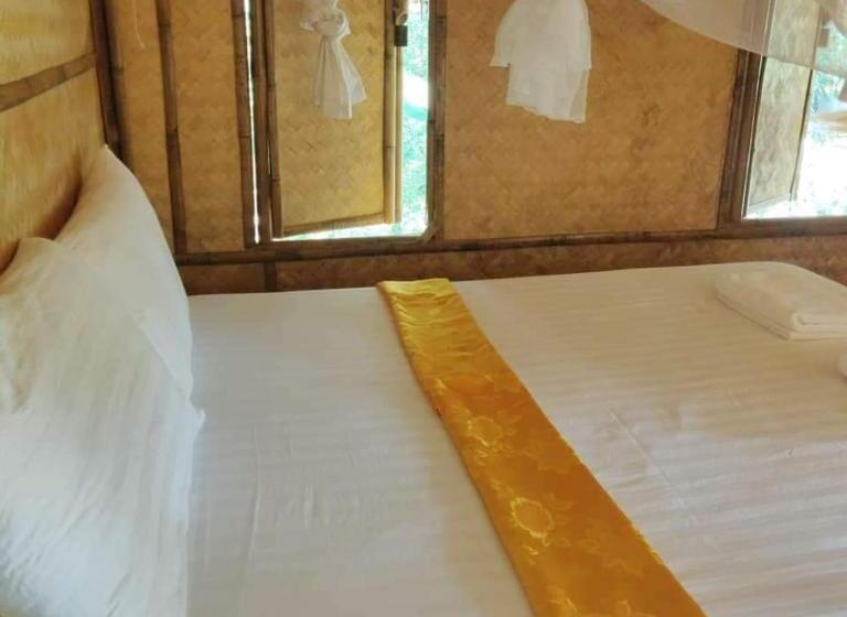 标准平房, Rabbit Bungalow