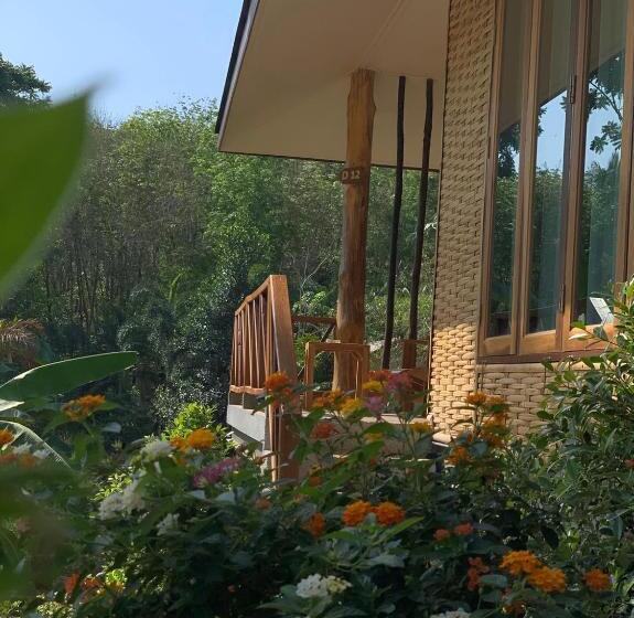 חדר דלוקס, Thiwson Beach Resort   Sha Extra Plus