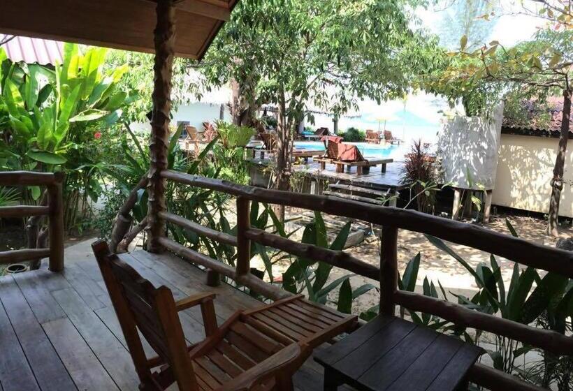 חדר סופריור, Thiwson Beach Resort   Sha Extra Plus