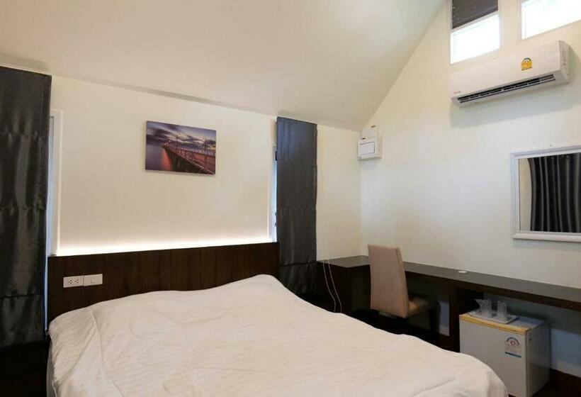 高级大房间, Young Coconut Garden Home Resort