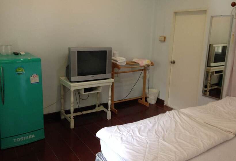 高级大房间, Young Coconut Garden Home Resort