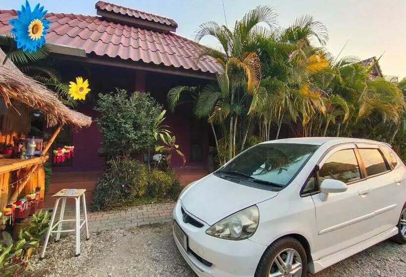 Standard-bungalow 2 Makuuhuonetta, Bua Patumma Resort