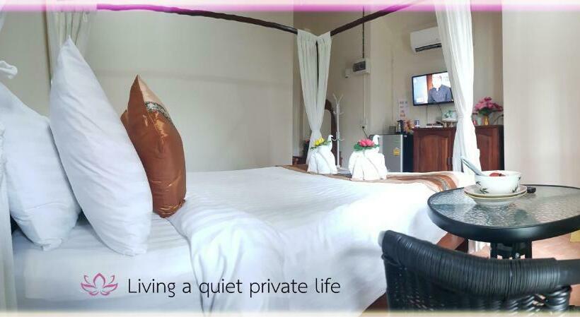 Suíte Deluxe, Bua Patumma Resort