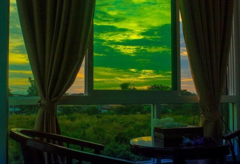 スタンダードルーム, หมื่นช้างน่านบูทีค