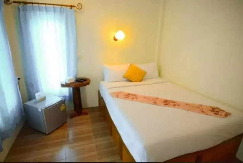 スタンダードバンガロー, Baanchaylay Resort