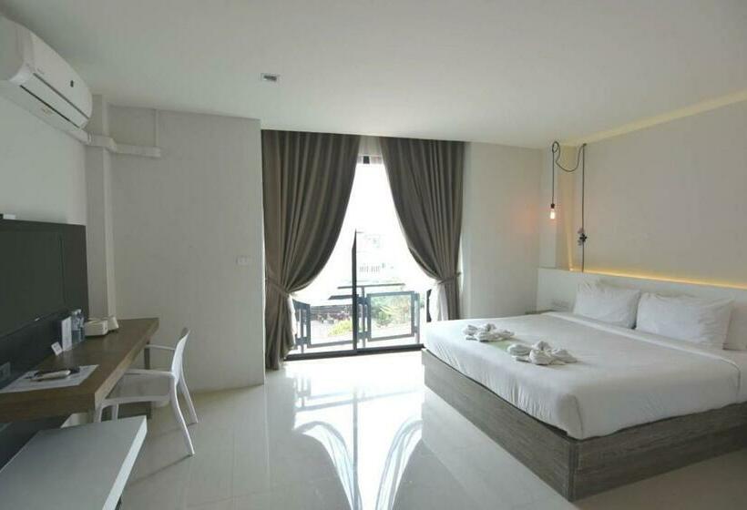 带大床的高级房间, Chuan Chom The High Resort Saraburi   Sha Plus