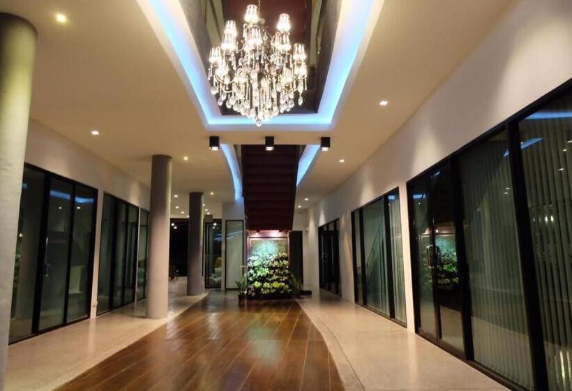 带大床的高级房间, Chuan Chom The High Resort Saraburi   Sha Plus