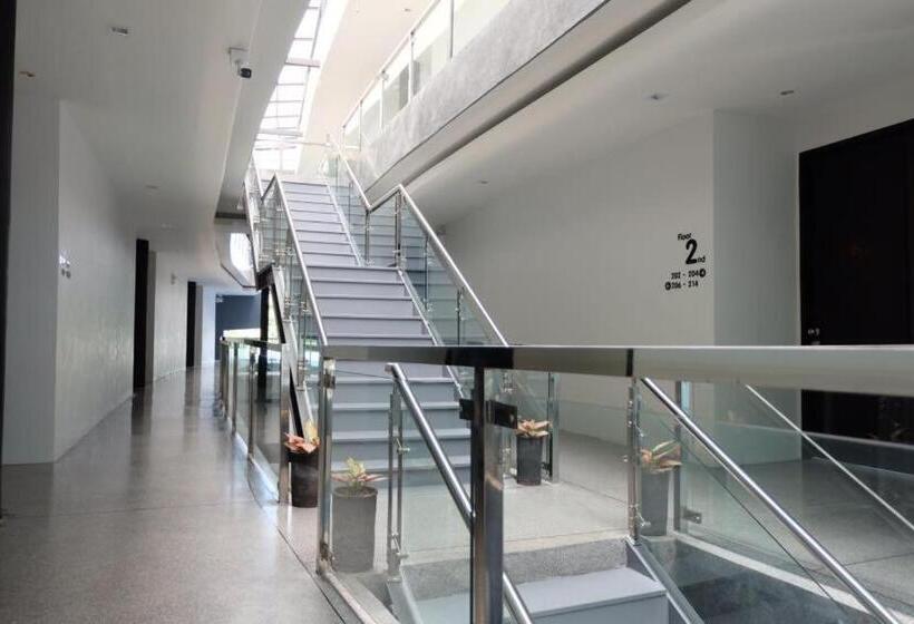 带大床的高级房间, Chuan Chom The High Resort Saraburi   Sha Plus