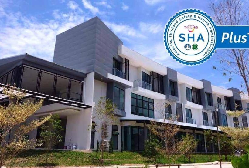 带按摩浴盆的套房, Chuan Chom The High Resort Saraburi   Sha Plus