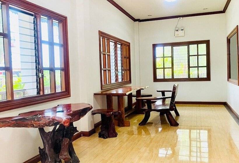 Номер Superior, Phuphan Park