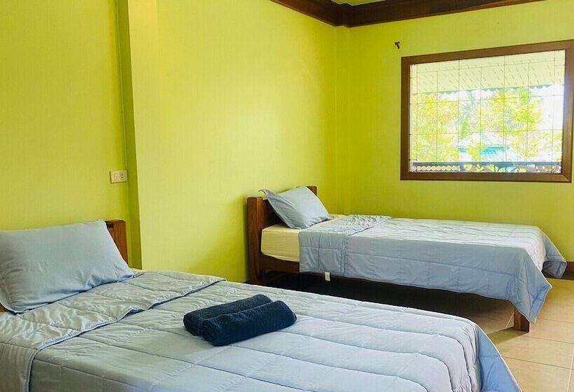 Номер Deluxe, Phuphan Park