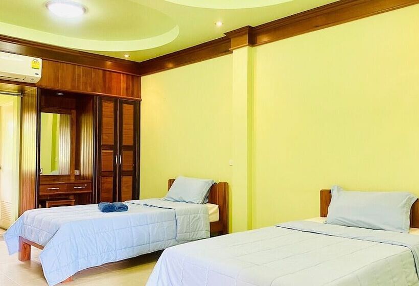 Номер Deluxe, Phuphan Park