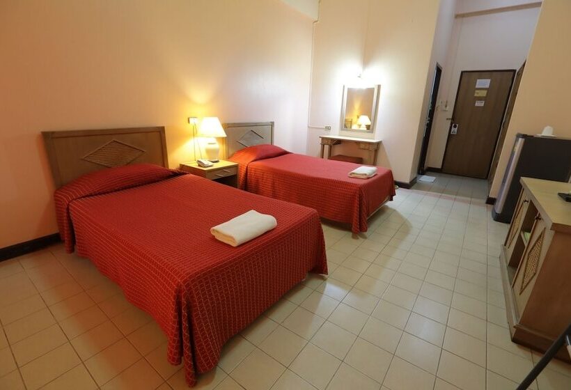 스탠다드 룸, Pin