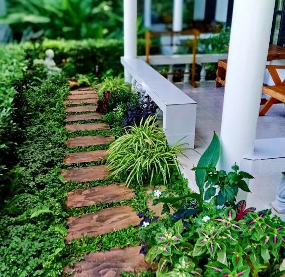 豪华洋房, Privacy Resort   Koh Chang