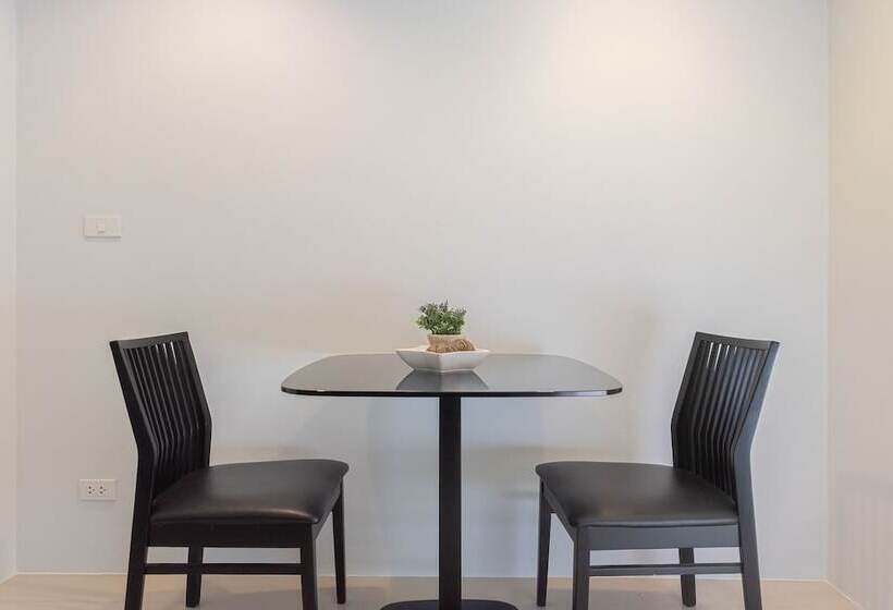 디럭스 룸, The Proud Exclusive Hotel Sha Plus