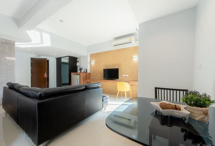 디럭스 룸, The Proud Exclusive Hotel Sha Plus