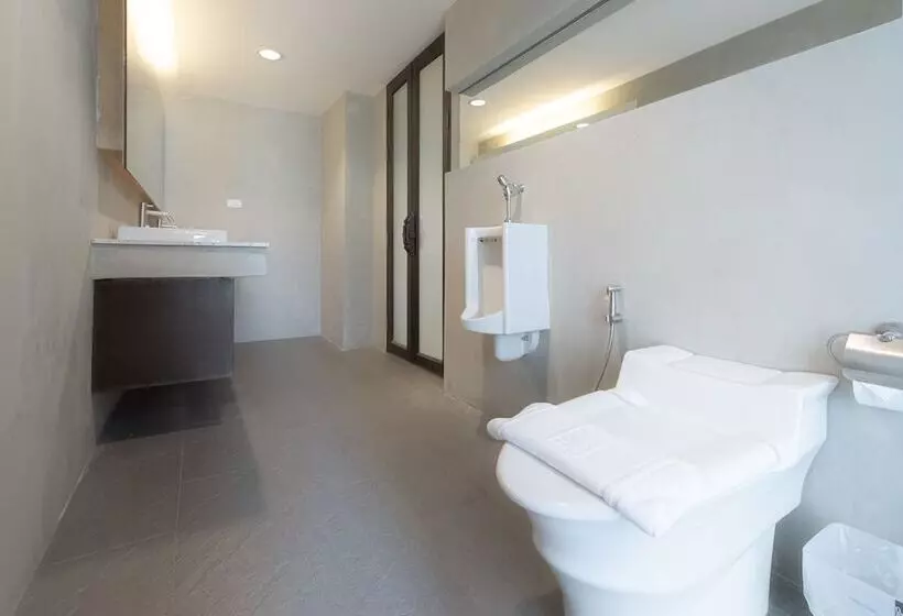 سوییت, The Proud Exclusive Hotel Sha Plus