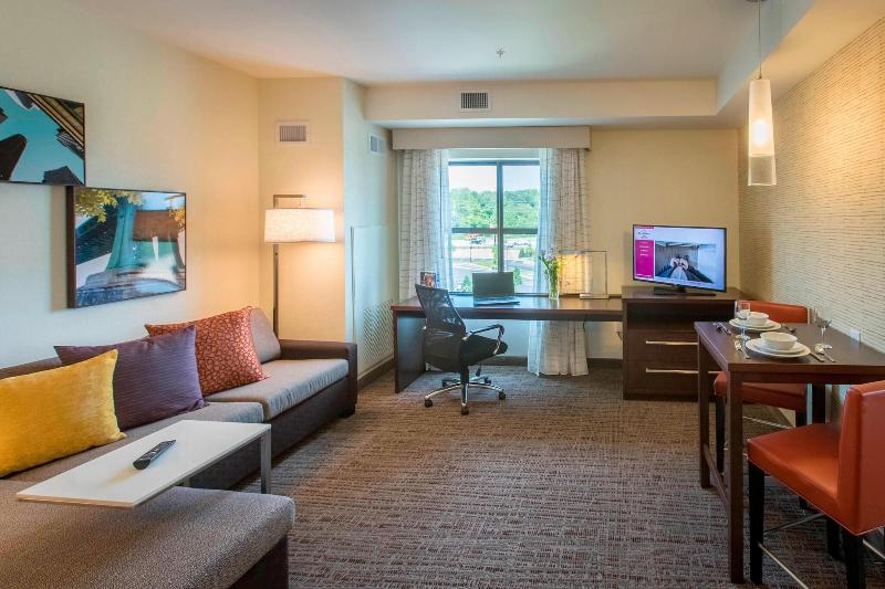 بنجلو قياسى مطل على البحر, Tongta Phaview Resort