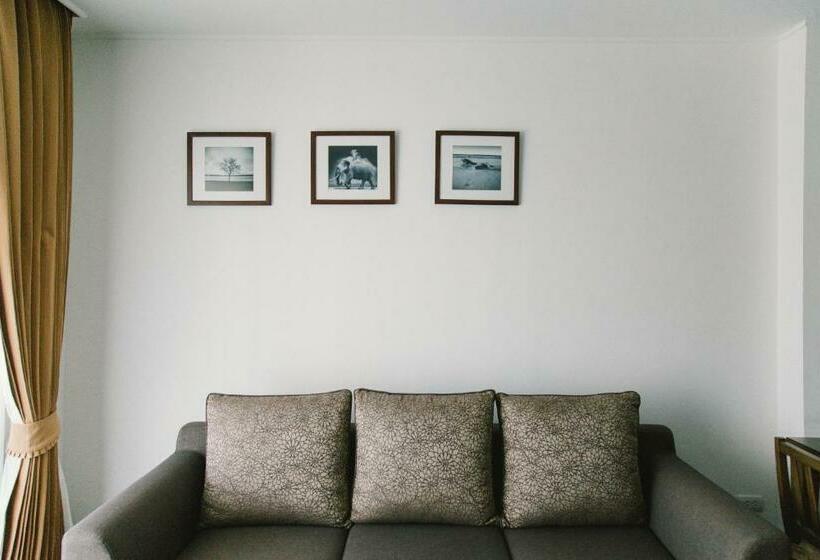 주니어 스위트, Jasmine Resort Sriracha