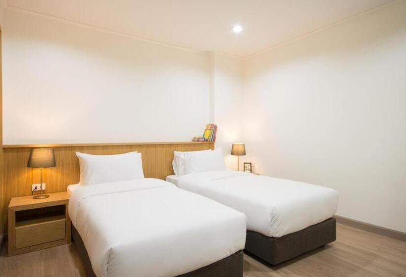 스위트, Jasmine Resort Sriracha