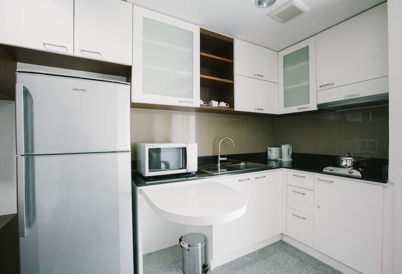 디럭스 스튜디오, Jasmine Resort Sriracha