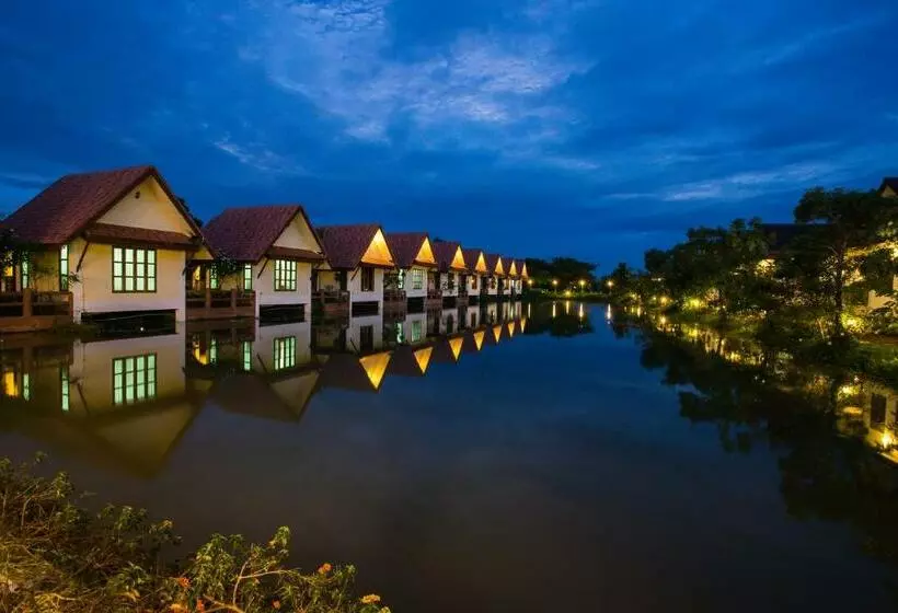 キングサイズベッドのデラックスルーム, Suan Luang Garden View