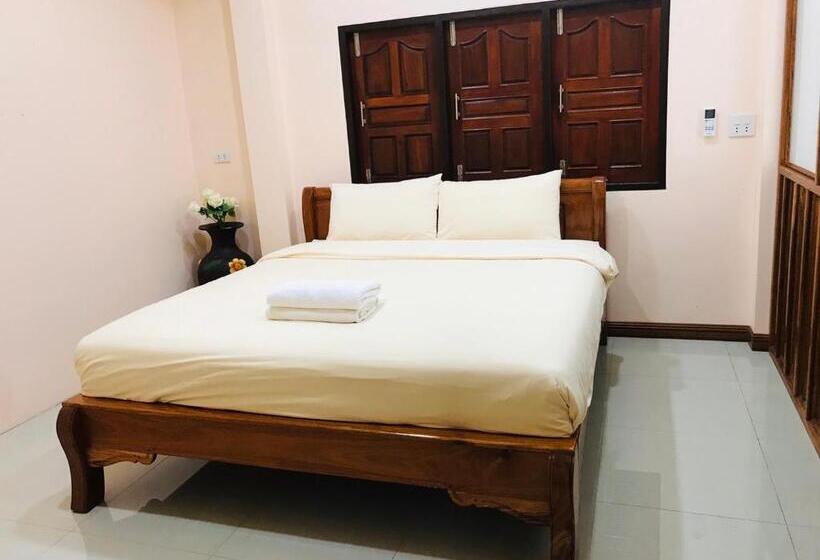 Family Room, Suan Luang Garden View