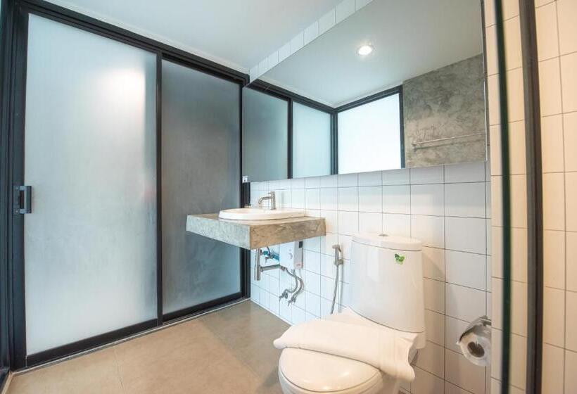 디럭스 룸, The Proud Exclusive Hotel Sha Plus