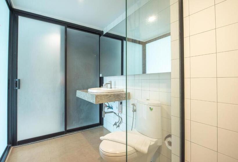 디럭스 룸, The Proud Exclusive Hotel Sha Plus