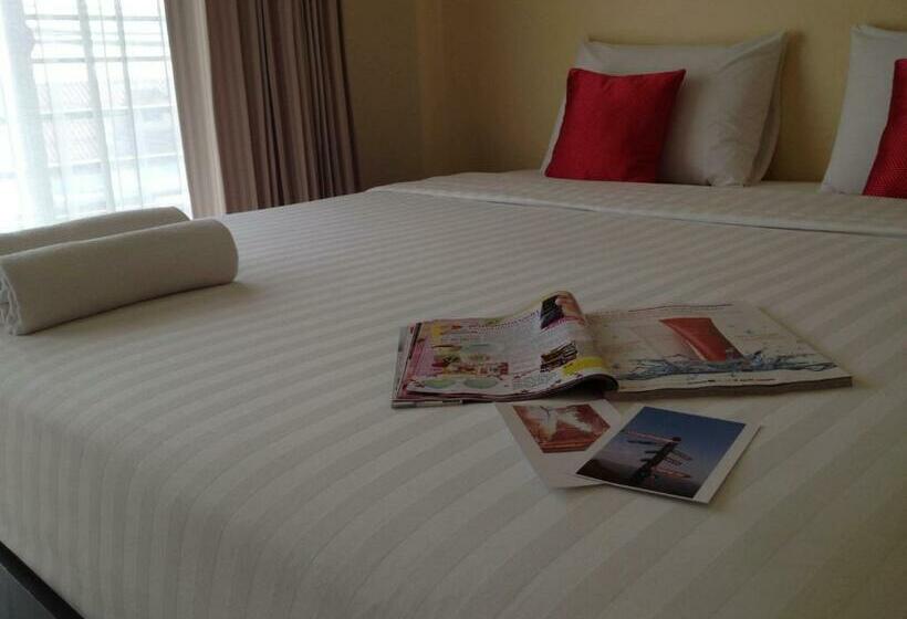 غرفة قياسية, Pak Ping Rim Khong