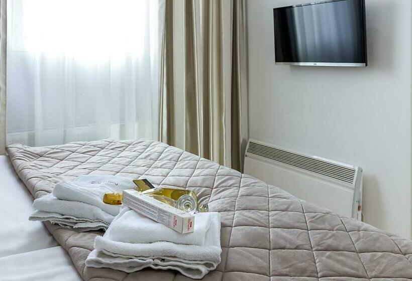 اتاق لوکس, Plaza La   Night And Spa