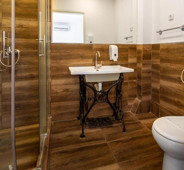 اتاق لوکس, Plaza La   Night And Spa