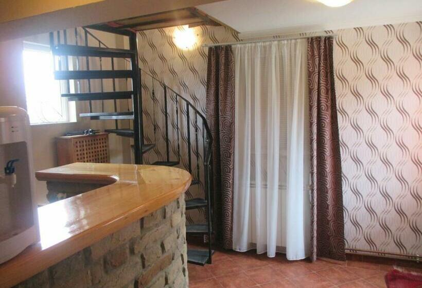 آپارتمان 2 خوابه, Vila Boska Palic