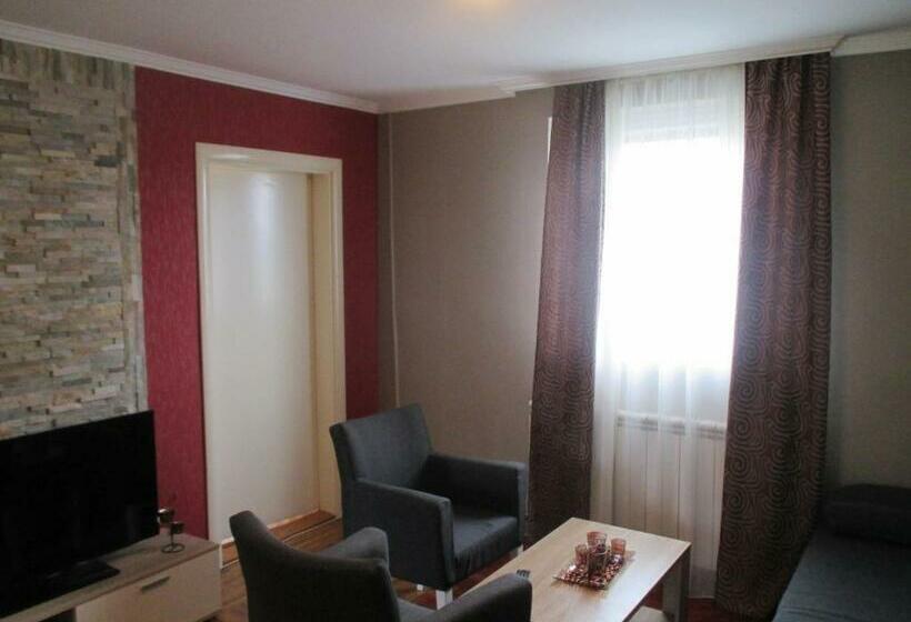 آپارتمان 2 خوابه, Vila Boska Palic