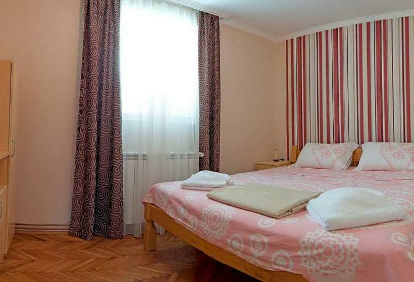 آپارتمان 2 خوابه, Vila Boska Palic