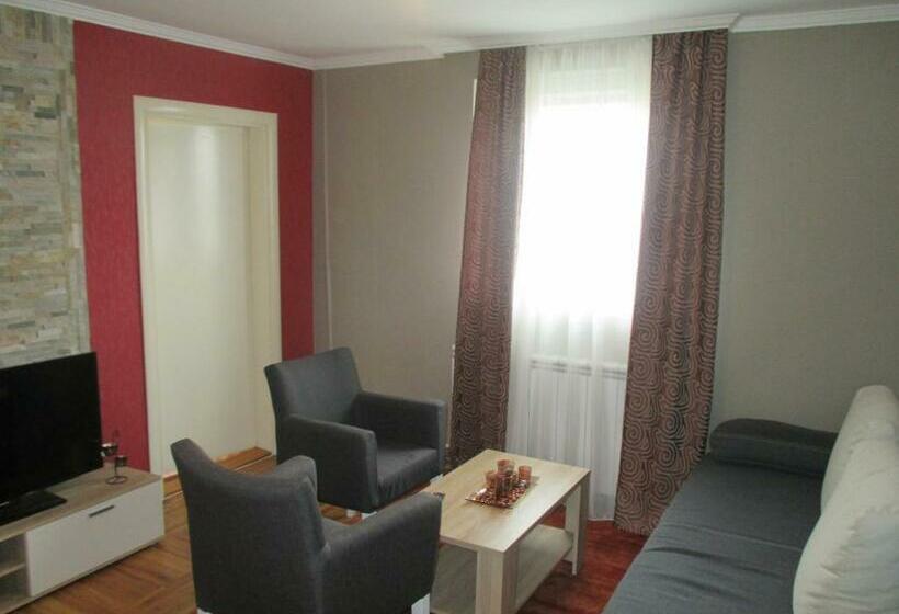 آپارتمان 2 خوابه, Vila Boska Palic