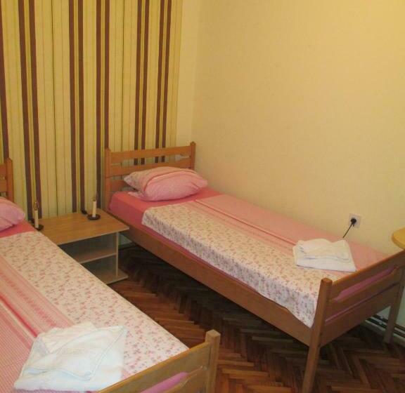 آپارتمان 2 خوابه, Vila Boska Palic