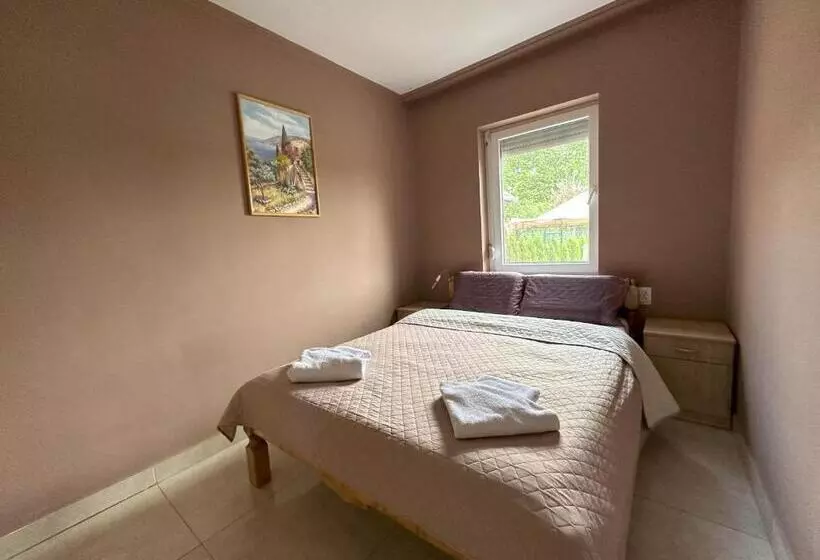 اتاق استاندارد سه نفره, Vila Boska Palic