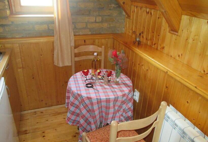 استودیوی استاندارد, Vila Boska Palic