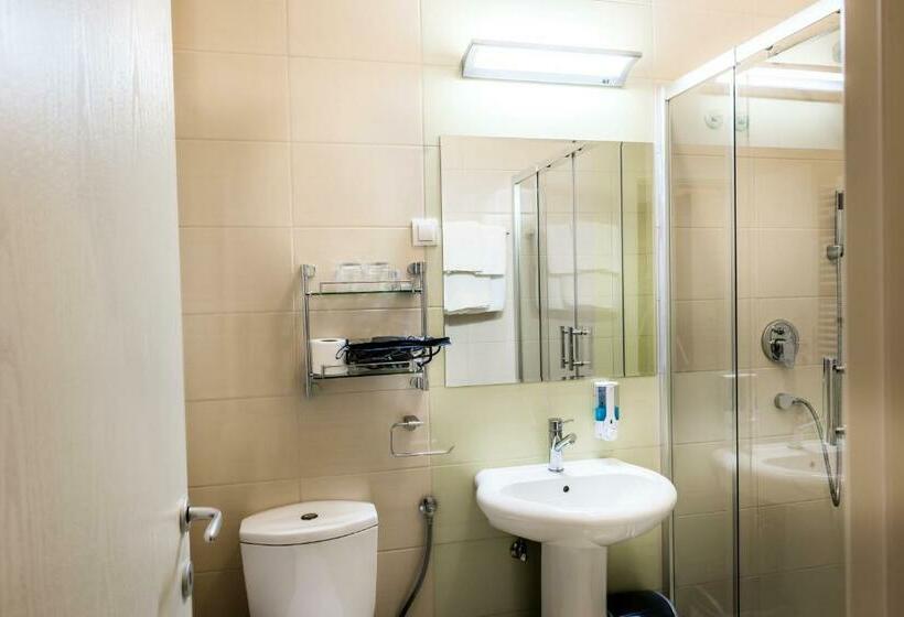 اتاق استاندارد سه نفره, B&b Posejdon