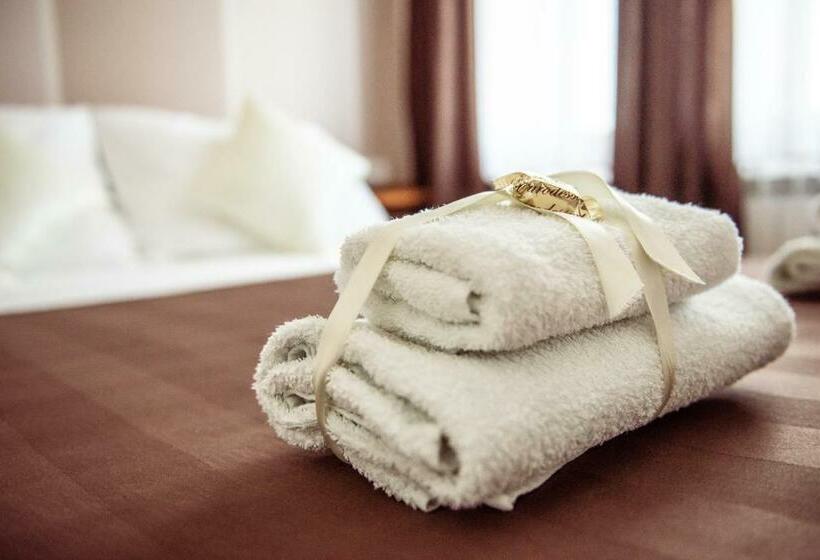 اتاق استاندارد سه نفره, B&b Posejdon